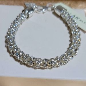 Hermosa pulsera de Mano con peueños Diamantitos